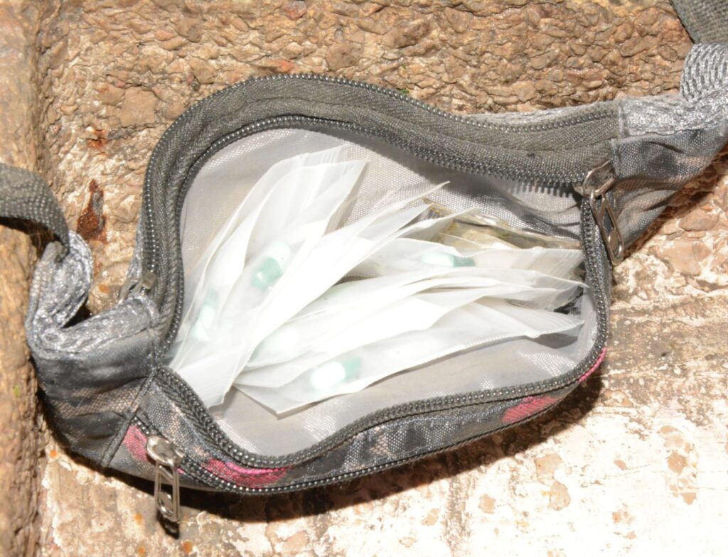 En cateo FGR asegura droga en Morelos 2 1000281555