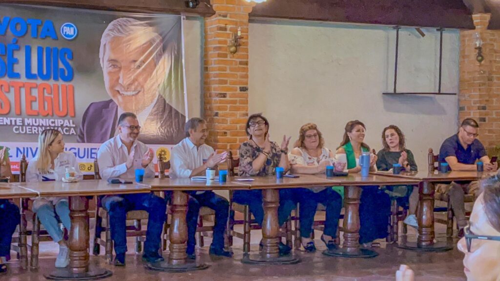 Fomenta José Luis Urióstegui a mujeres para emprender su negocio 3 1000284554