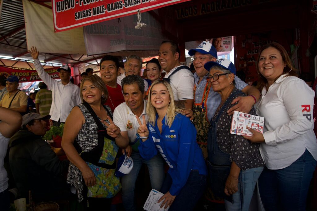 Se compromete Andy Gordillo a trabajar de la mano con comerciantes del mercado ALM 1 ANDU