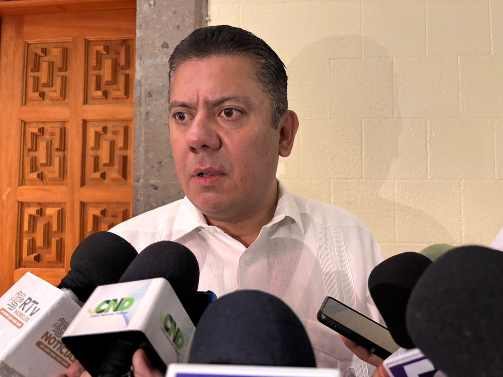 Llama CEAGUA a no tirar basura en barrancas ni ríos 1 B K