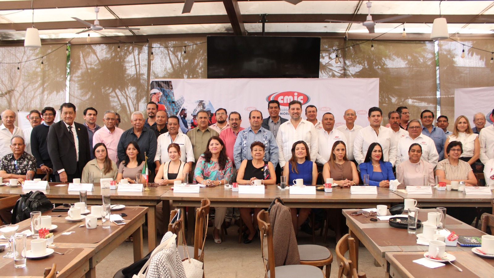 Fomenta Gobierno de Morelos trabajo coordinado con cámaras empresariales para impulsar el desarrollo económico 1 CMIC
