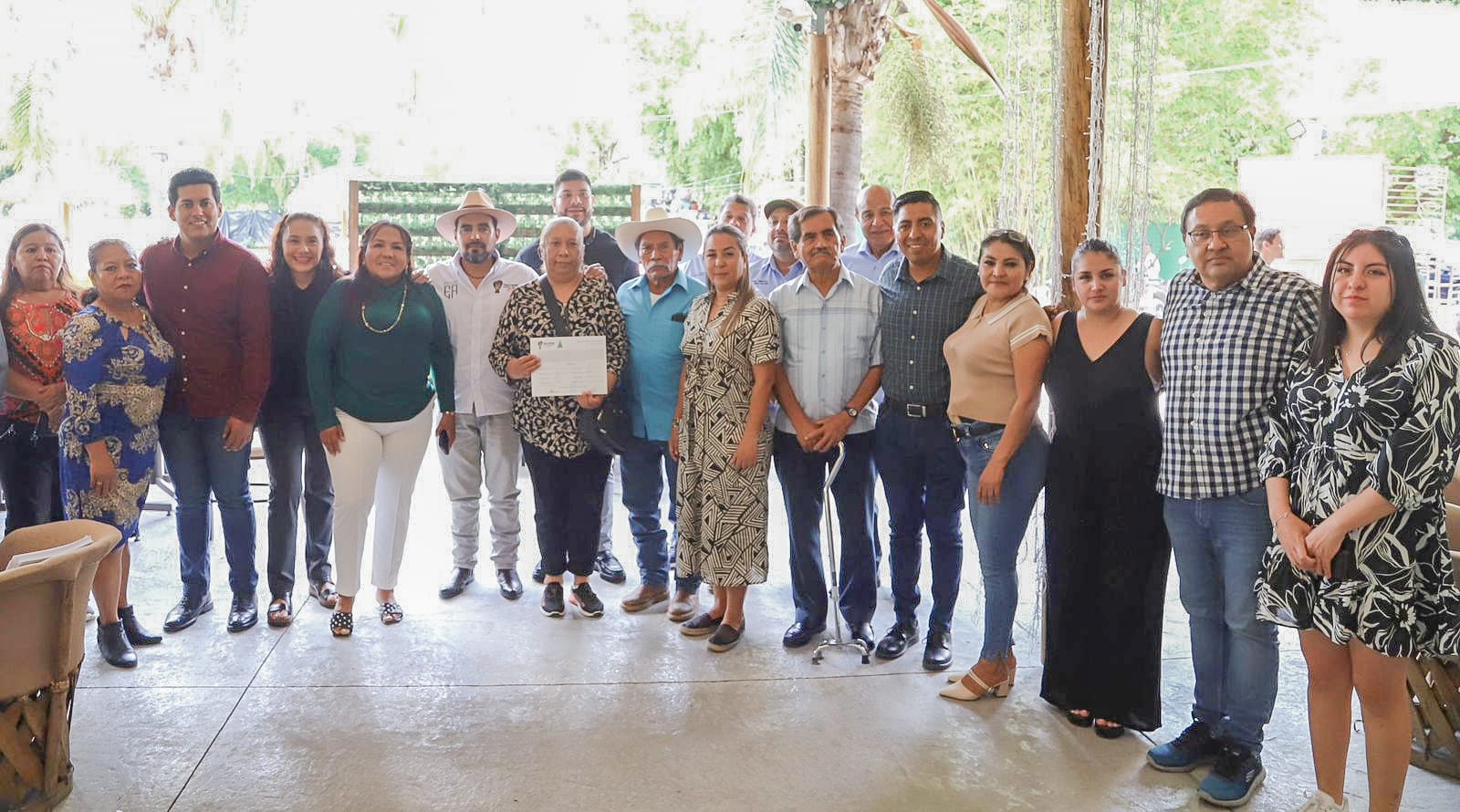 Toman protesta integrantes de los nuevos Comités de Agua en Santa Rosa y Corral Grande de Yautepec 1 EE 4