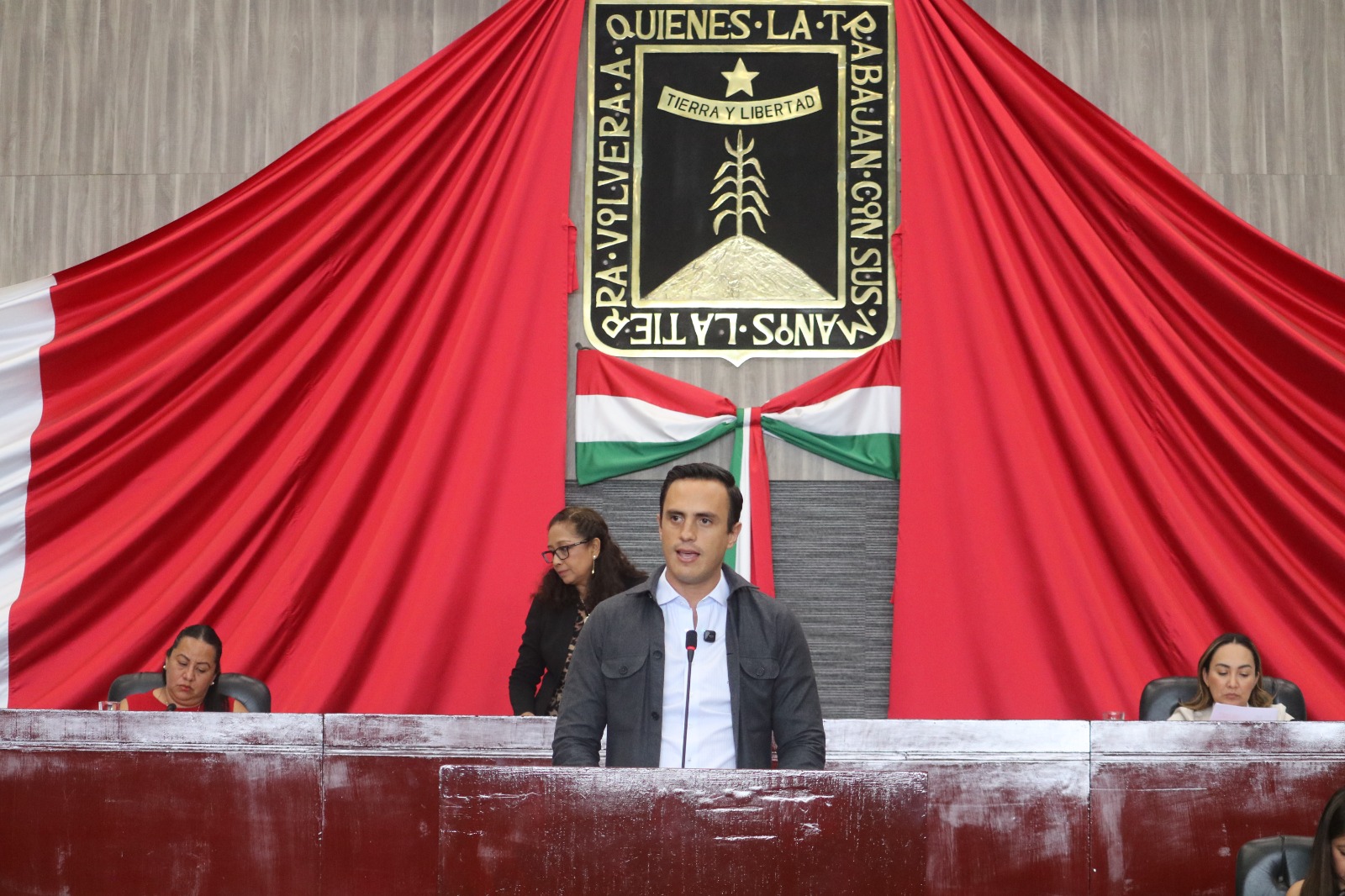 Llama diputado Daniel Martínez Terrazas a reforzar la seguridad y prevención del delito en la Autopista México-Cuernavaca
