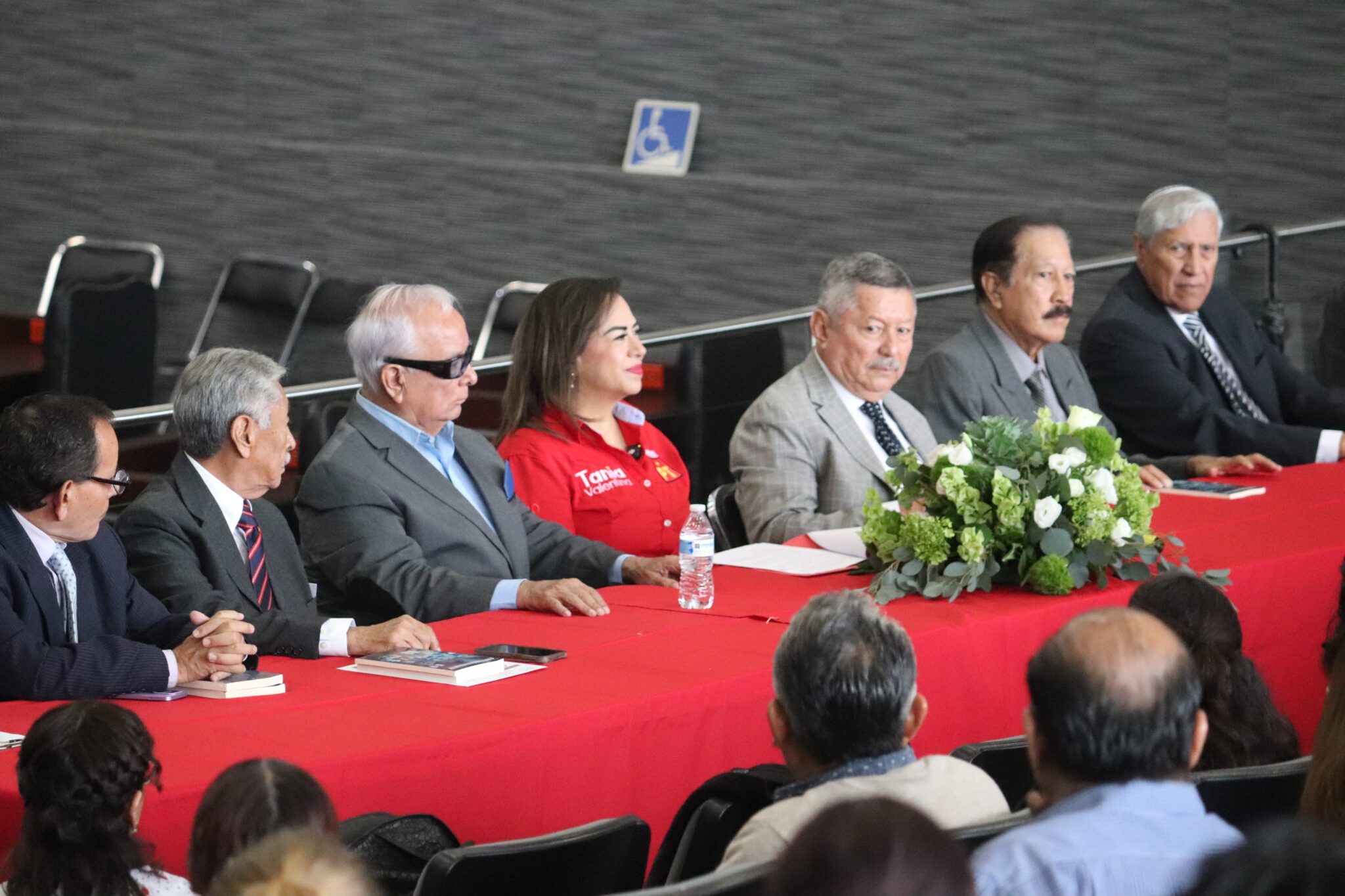 Celebra Comité Editorial del Congreso estatal primer concurso de poesía y declamación 2026