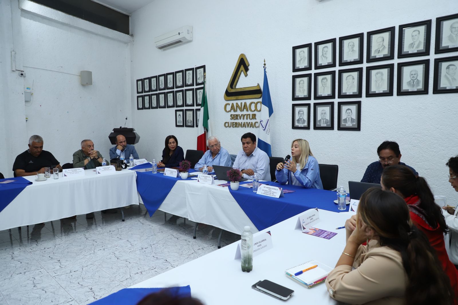Busca Andy Gordillo sumar esfuerzos con la canaco para crear Puntos Violeta en negocios y espacios públicos de Cuernavaca 1 M 2