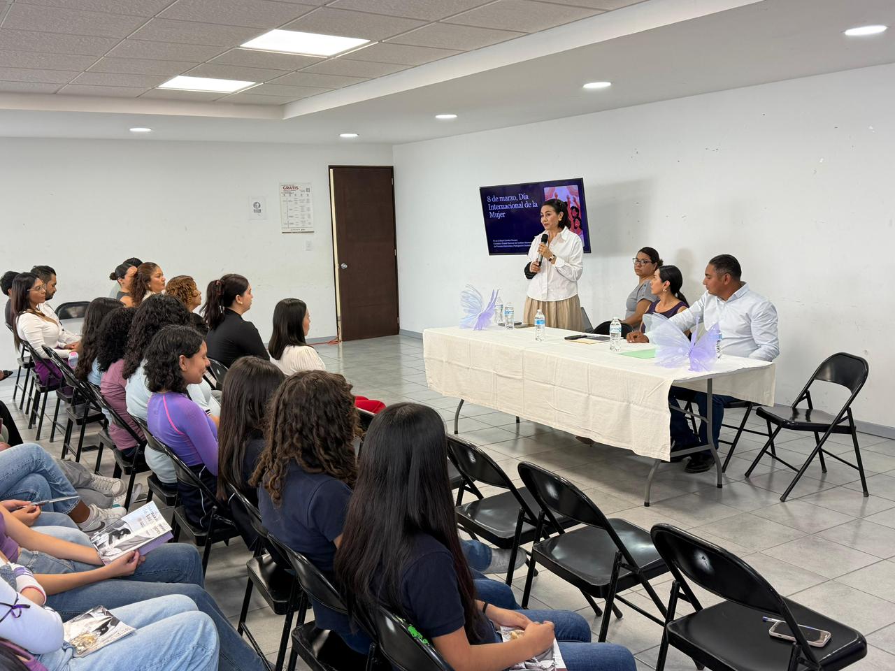 Promueve Ayuntamiento de Emiliano Zapata la participación y los derechos políticos de las mujeres