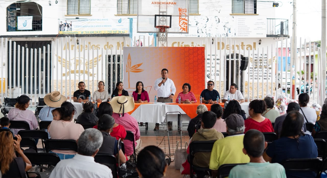 El DIF de Axochiapan y Marco Cuate llevan a cabo entrega de apoyos funcionales 4 El DIF de Axochiapan y Marco Cuate llevan a cabo entrega de apoyos funcionales