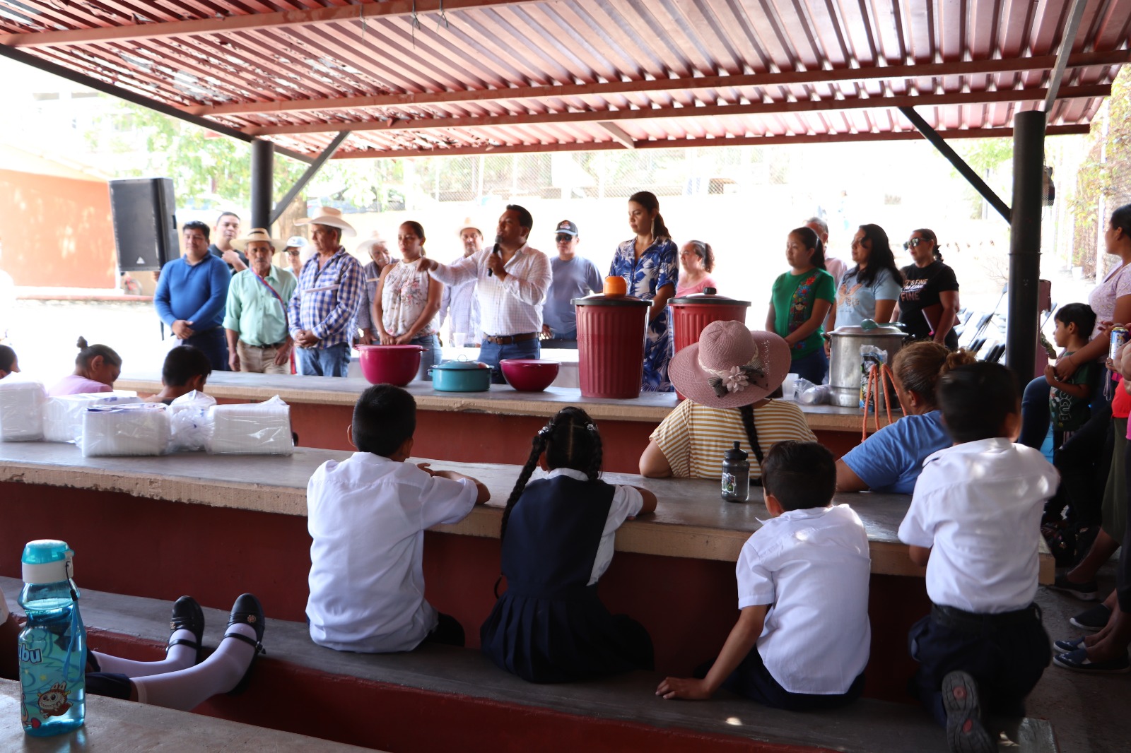 Arranca Enrique Alonso la construcción de la techumbre en la primaria “Pípila” de Huixastla 1 en