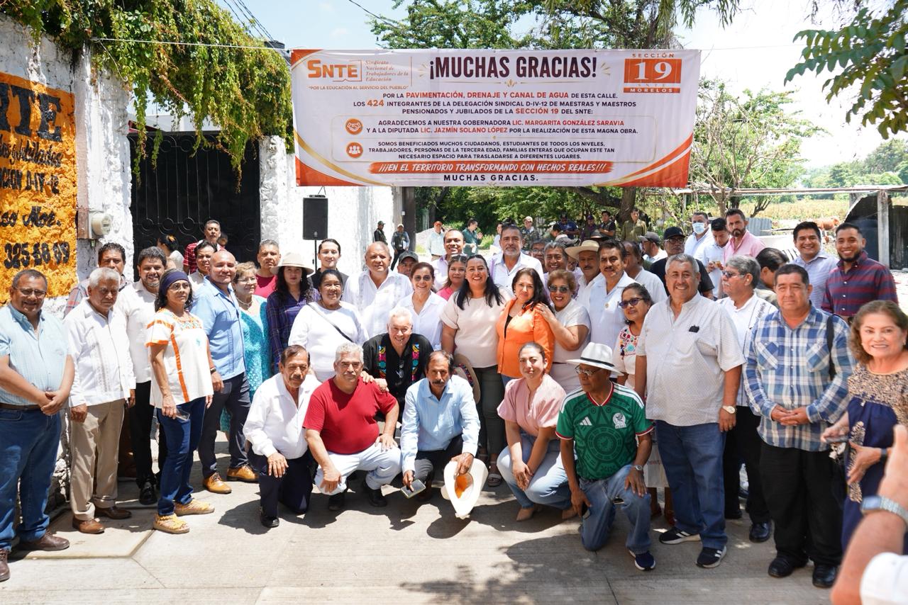 La diputada Jazmín Solano impulsa la transformación de Temixco con la inauguración de la Calle Belén 13 La diputada Jazmín Solano impulsa la transformación de Temixco con la inauguración de la Calle Belén