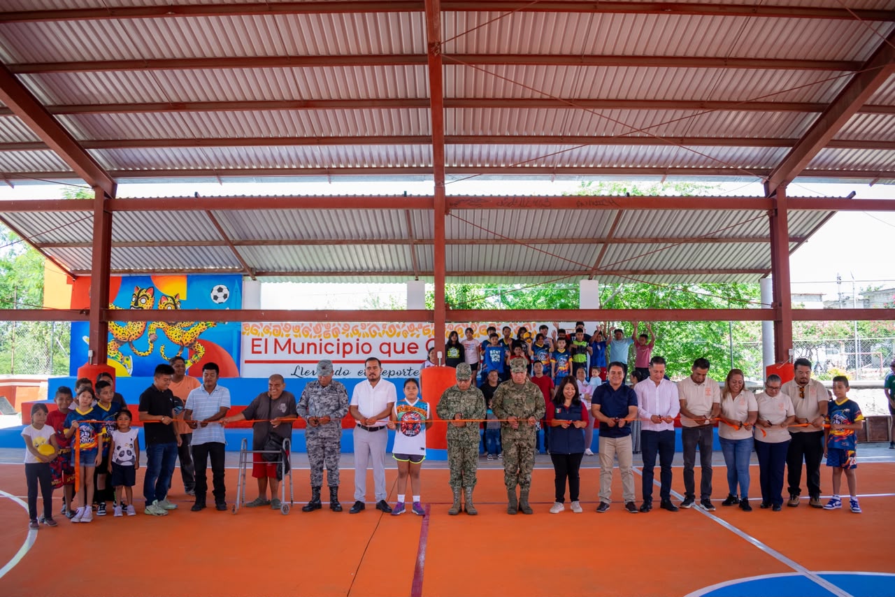 Inaugura Marco Antonio Cuate Romero rehabilitación de la cancha de usos múltiples de la colonia Las Ardillas 2 Inaugura Marco Antonio Cuate Romero rehabilitación de la cancha de usos múltiples de la colonia Las Ardillas