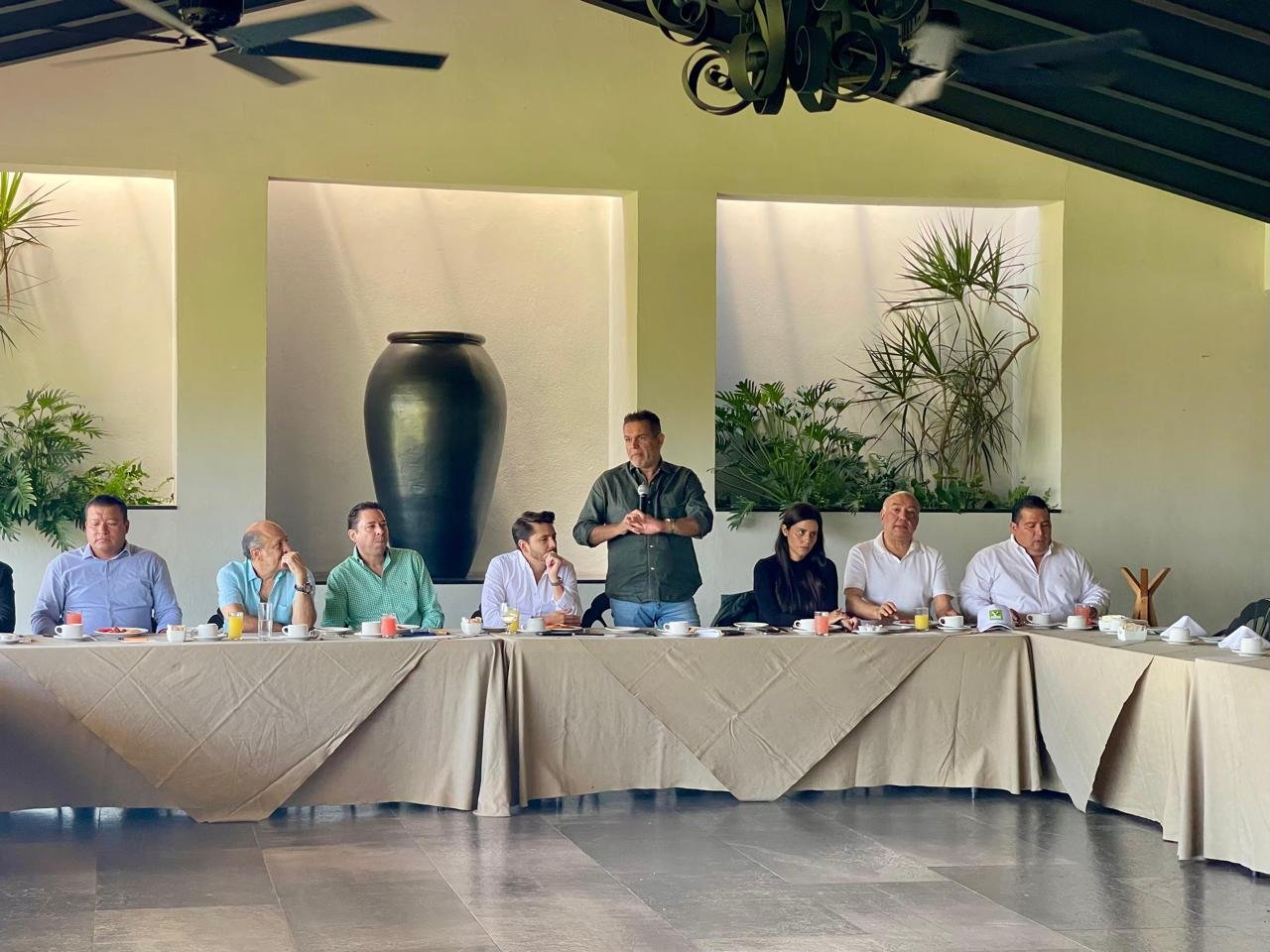 Partido Verde y empresarios de Cuernavaca abren mesa de diálogo sobre retos económicos y empleo