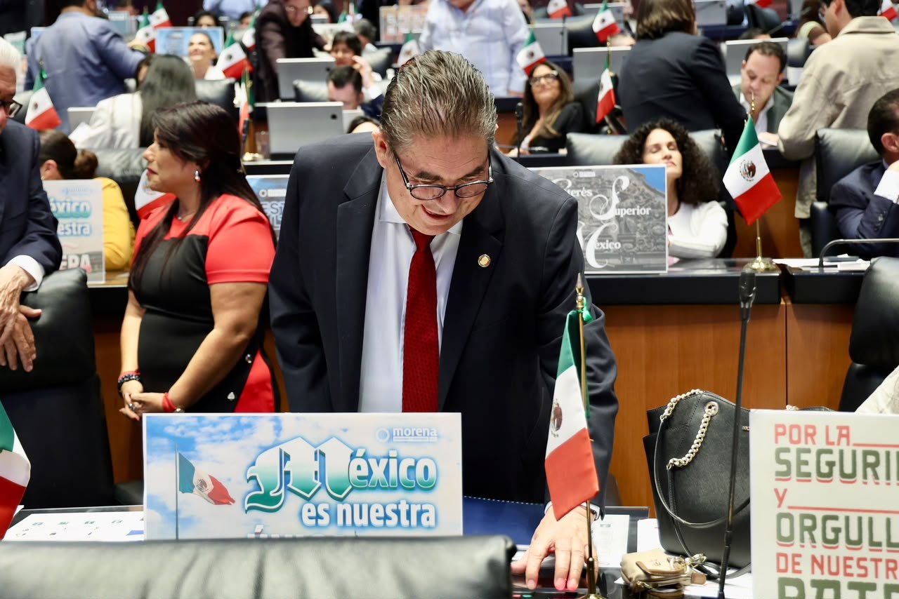 El Senador Víctor Mercado participó en la votación a favor de la nacionalidad única para ocupar las titularidades de los Poderes Ejecutivos 2 El Senador Víctor Mercado participó en la votación a favor de la nacionalidad única para ocupar las titularidades de los Poderes Ejecutivos