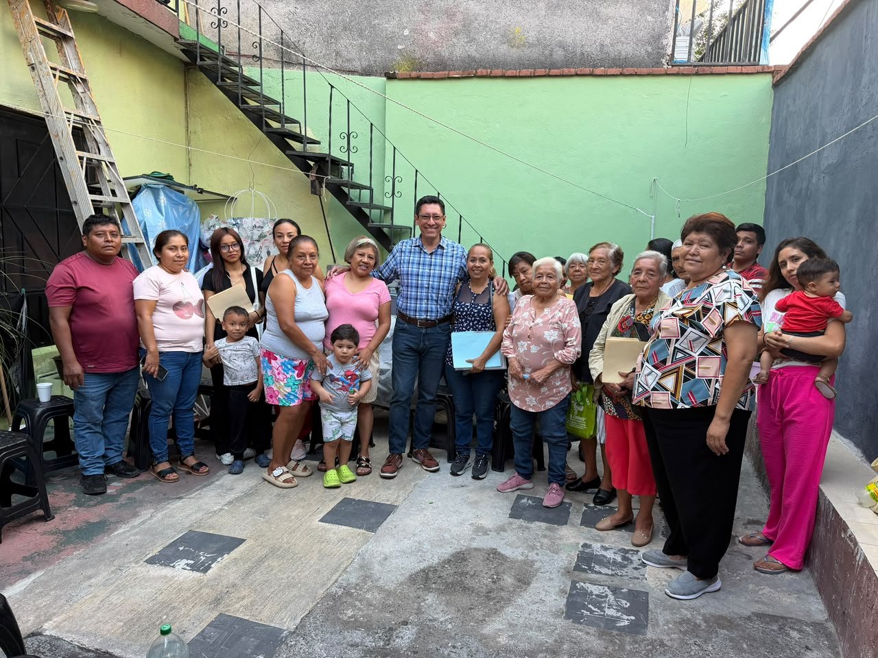 Luis Machuca mantiene diálogo con vecinos de distintas colonias de Cuernavaca 2 Luis Machuca mantiene diálogo con vecinos de distintas colonias de Cuernavaca