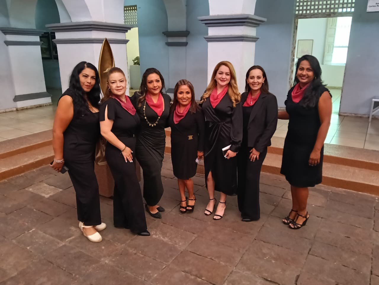 Toma de protesta del nuevo Capítulo Morelos del Consejo Coordinador de Mujeres Empresarias, lo encabeza Verónica Myr Sánchez 2 Toma de protesta del nuevo Capítulo Morelos del Consejo Coordinador de Mujeres Empresarias, lo encabeza Verónica Myr Sánchez