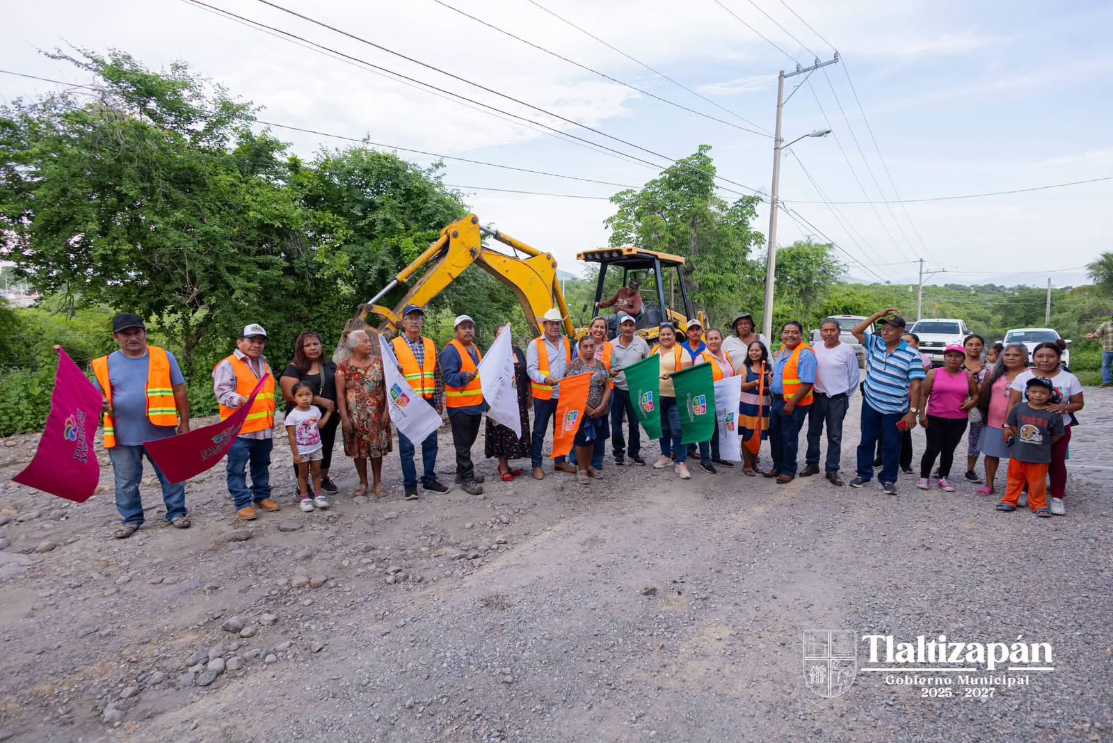 𝐈𝐧𝐢𝐜𝐢𝐚 𝐥𝐚 𝐭𝐫𝐚𝐧𝐬𝐟𝐨𝐫𝐦𝐚𝐜𝐢ó𝐧 𝐝𝐞 𝐮𝐧𝐚 𝐝𝐞 𝐥𝐚𝐬 𝐯𝐢𝐚𝐥𝐢𝐝𝐚𝐝𝐞𝐬 𝐦á𝐬 𝐢𝐦𝐩𝐨𝐫𝐭𝐚𝐧𝐭𝐞𝐬 𝐝𝐞 𝐥𝐚 𝐜𝐨𝐥𝐨𝐧𝐢𝐚 𝟏𝟎 𝐝𝐞 𝐌𝐚𝐲𝐨 en Tlaltizapán 8 𝐈𝐧𝐢𝐜𝐢𝐚 𝐥𝐚 𝐭𝐫𝐚𝐧𝐬𝐟𝐨𝐫𝐦𝐚𝐜𝐢ó𝐧 𝐝𝐞 𝐮𝐧𝐚 𝐝𝐞 𝐥𝐚𝐬 𝐯𝐢𝐚𝐥𝐢𝐝𝐚𝐝𝐞𝐬 𝐦á𝐬 𝐢𝐦𝐩𝐨𝐫𝐭𝐚𝐧𝐭𝐞𝐬 𝐝𝐞 𝐥𝐚 𝐜𝐨𝐥𝐨𝐧𝐢𝐚 𝟏𝟎 𝐝𝐞 𝐌𝐚𝐲𝐨 en Tlaltizapán