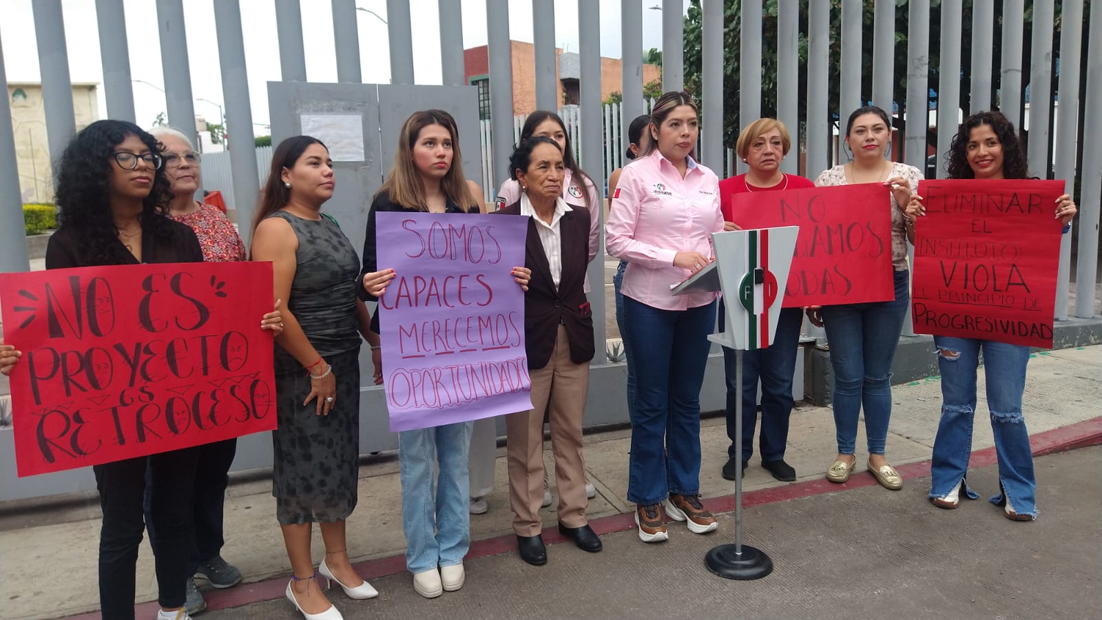 Mujeres alzan la voz contra el cierre del Instituto de la Mujer en Morelos 1 ppn