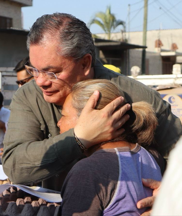 Diputado Rafael Reyes acerca programa de apoyo alimentario a la colonia Cuauhtémoc Cárdenas de Jiutepec 1 raf 3